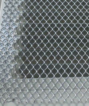 Rückseite Lüftungsgitter Aluminium weiß rechteckig 415 x 150 mm